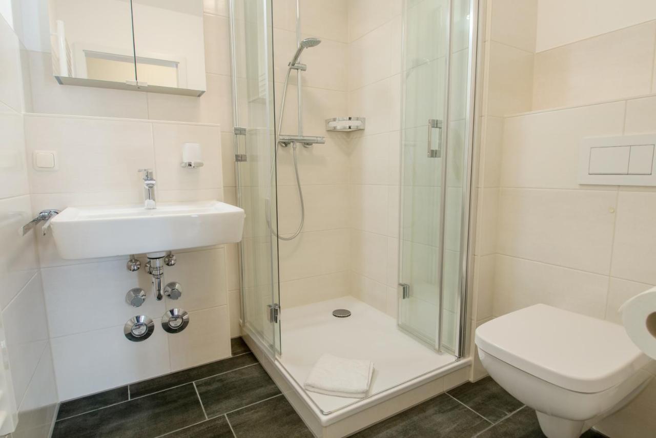 Residenz Am Strand Wohnung 2-33 Цингст Екстер'єр фото