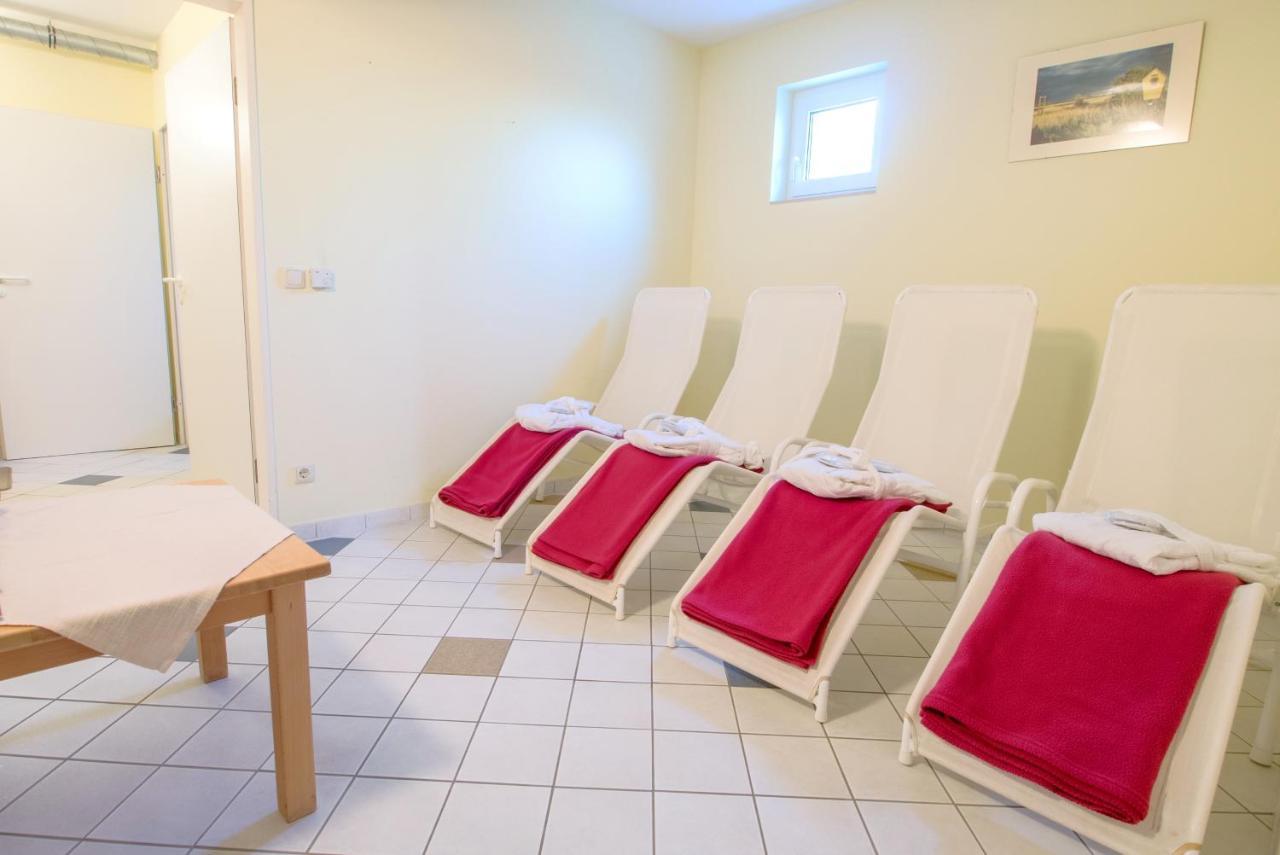 Residenz Am Strand Wohnung 2-33 Цингст Екстер'єр фото